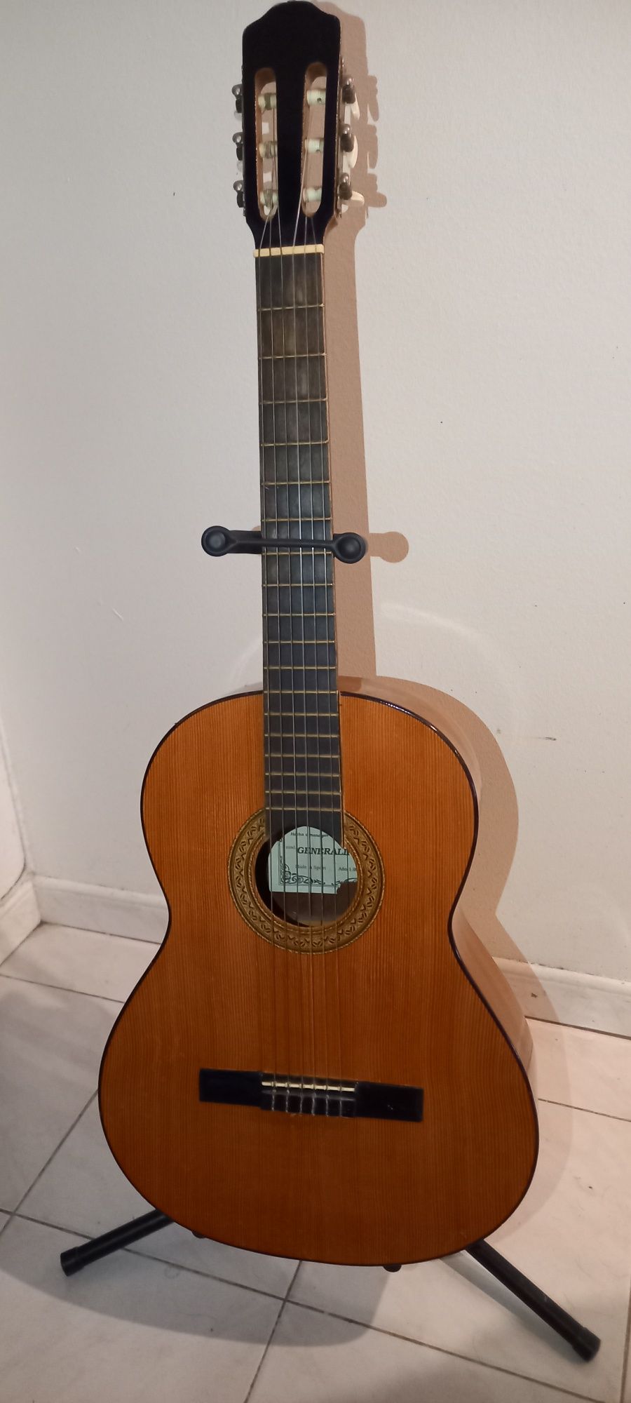Guitarra artesanal Francisco Bros, Modelo: Generalife de 1994