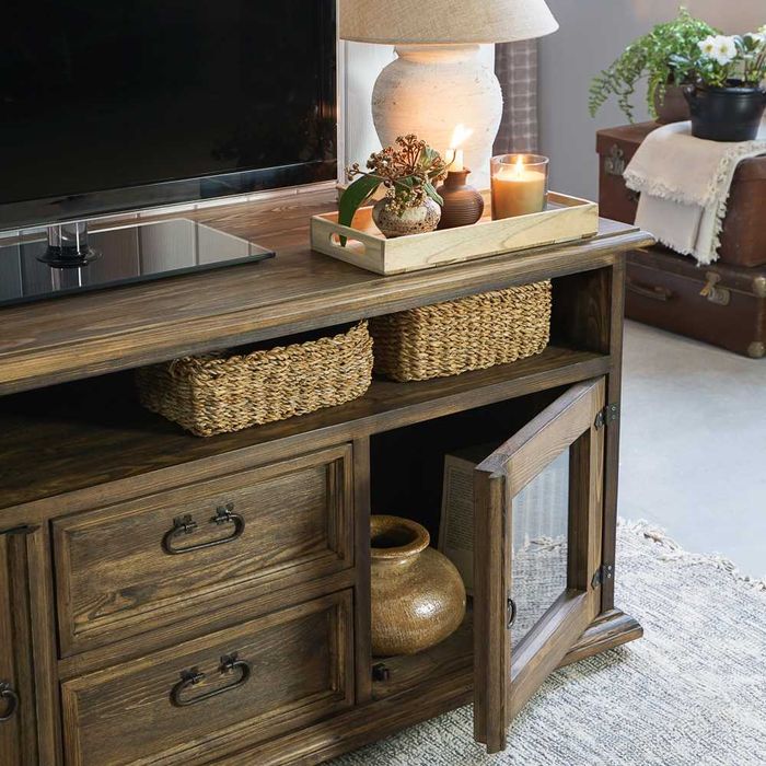 Drewniana szafka pod telewizor, rtv w stylu wiejskim do salonu