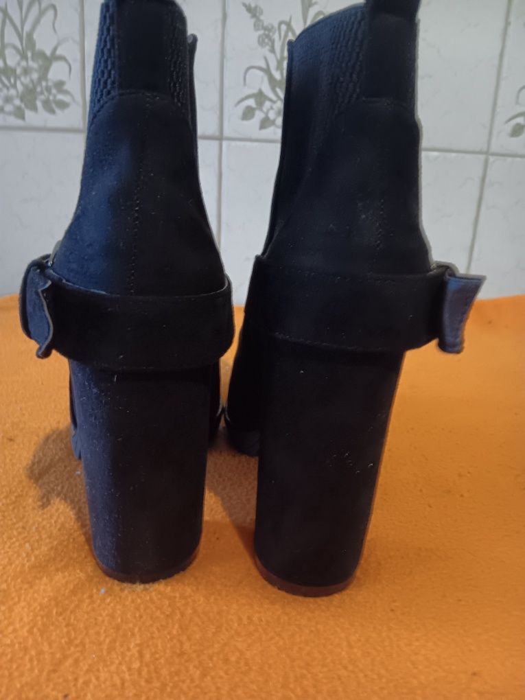 Bota preta 38 nova