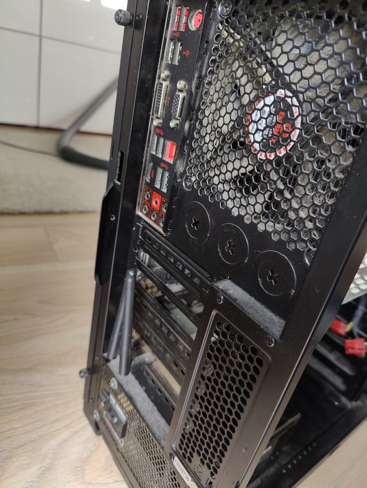 Obudowa + płyta + i5 4690k + 8 RAM