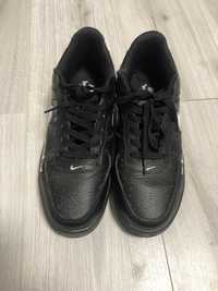 Кроссовки Nike Air Force 1 Low Utility Black White