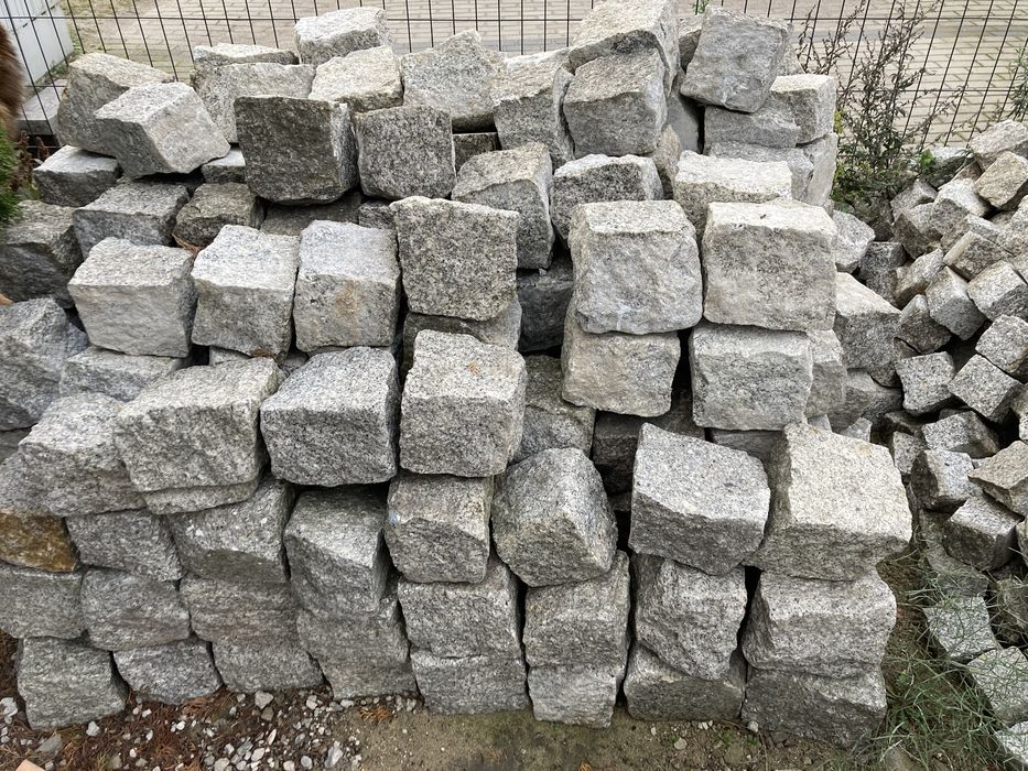 Kostka granitowa z rozbiórki
