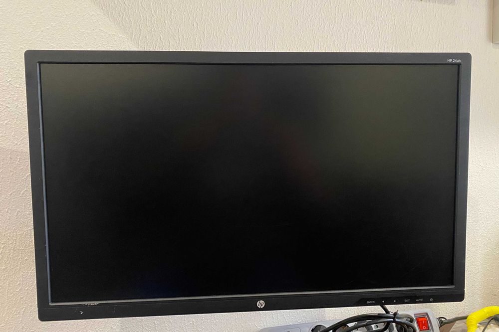 Monitor HP 24uh Como Novo