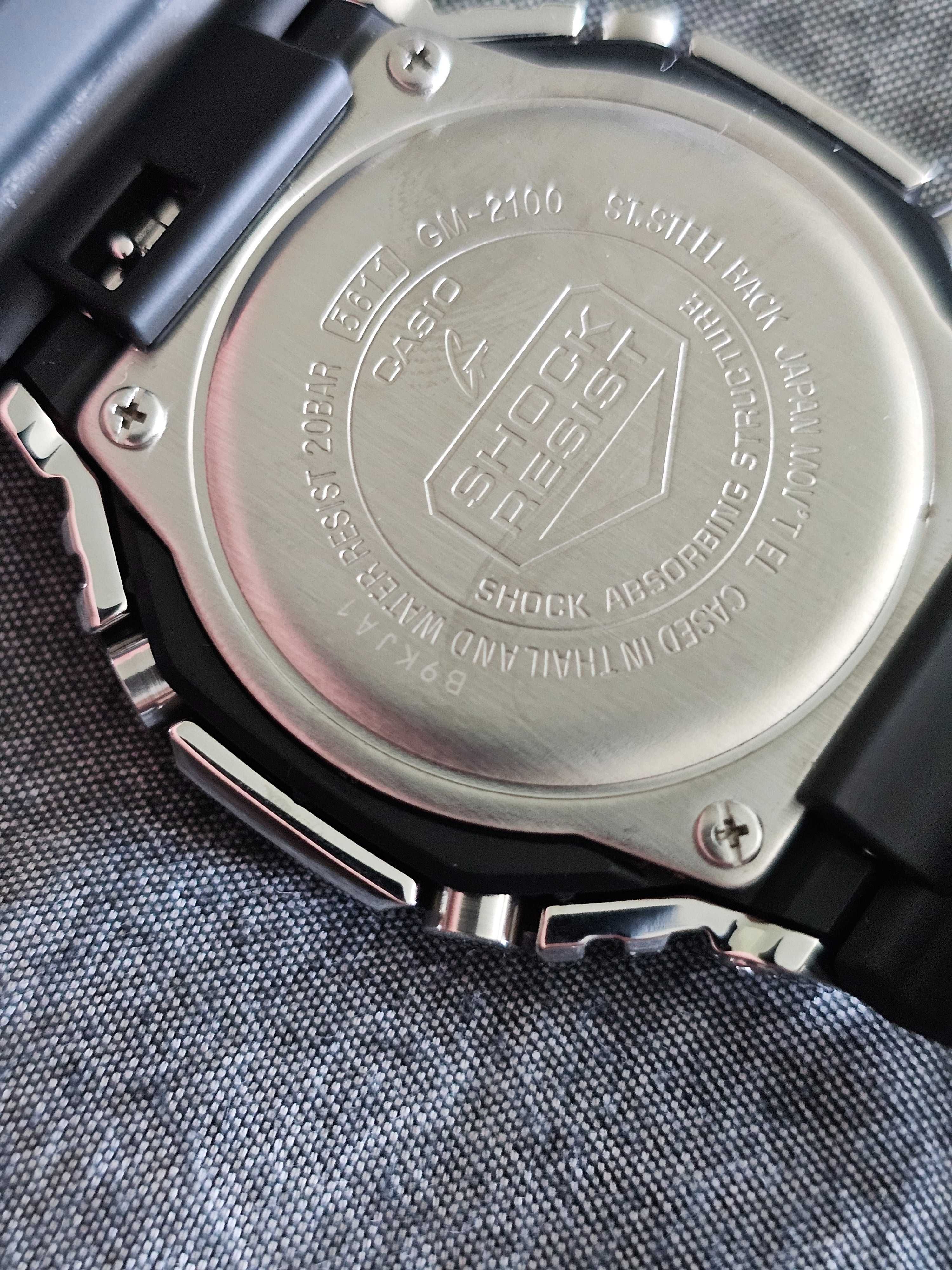 Casio G-Shock GM-2100 Como Novo