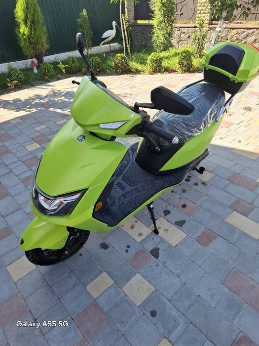 Продам електричний скутер