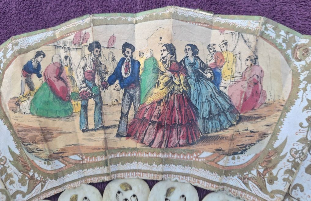 Leque antigo anos 40 estampa com damas antigas cenas populares