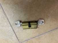 Fechadura para trancar porta