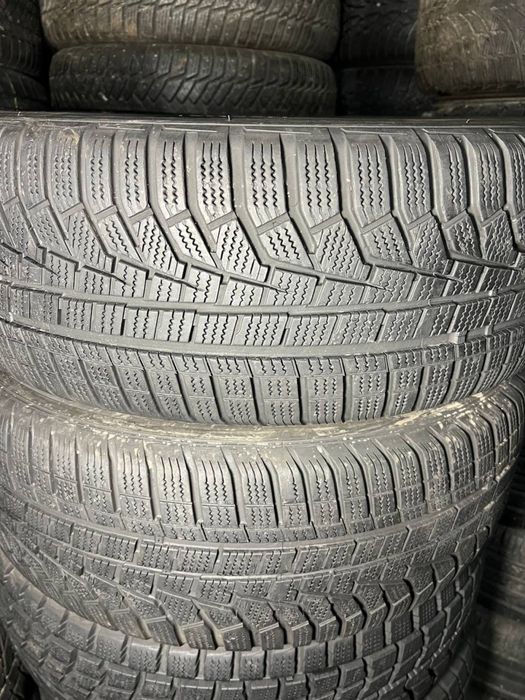 Hankook 225/60/17 пара зимних шин