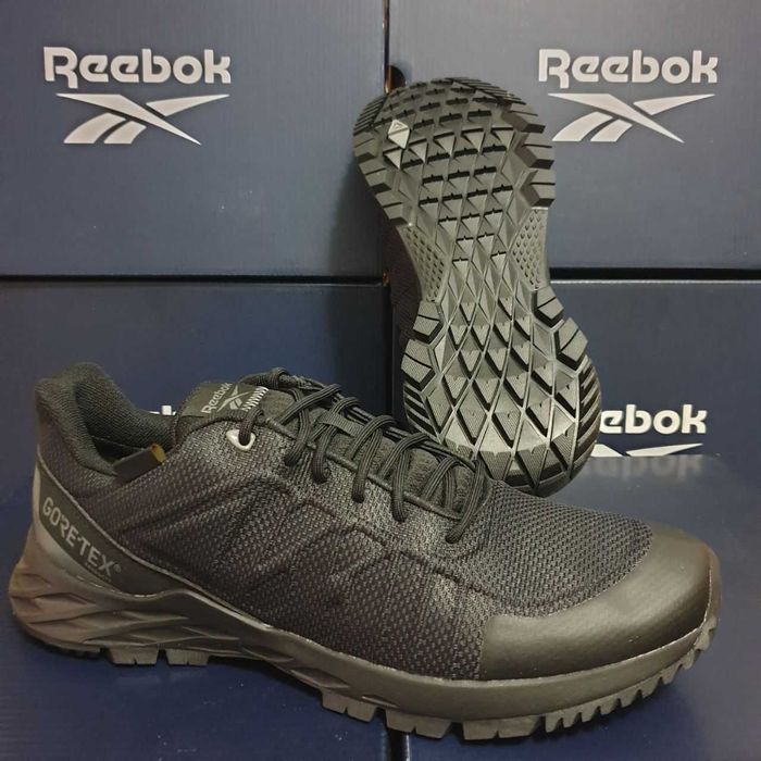Фірмове взуття гуртом оптом Reebok Рибок дропшипинг сток обуви сток