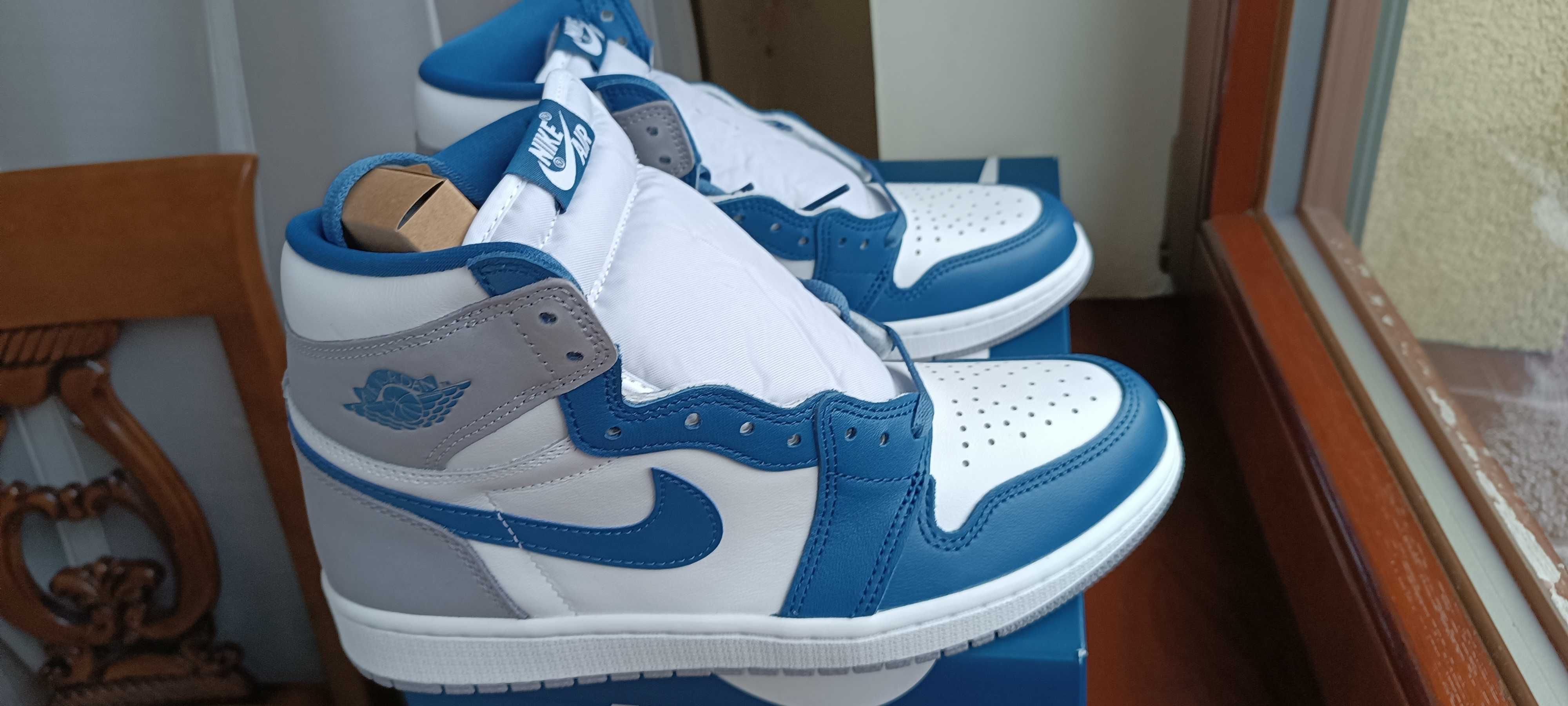 (r 42 - 26,5 cm) Nike Air Jordan 1 Retro High OG True Blue DZ5485,-410