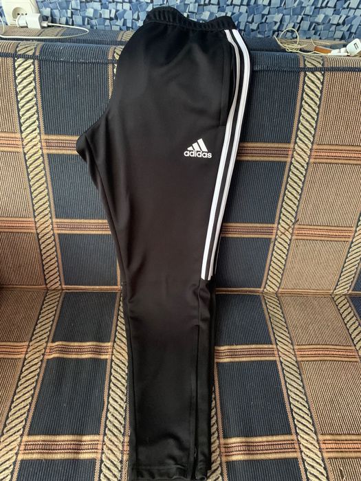 Спортивные штаны Adidas size M