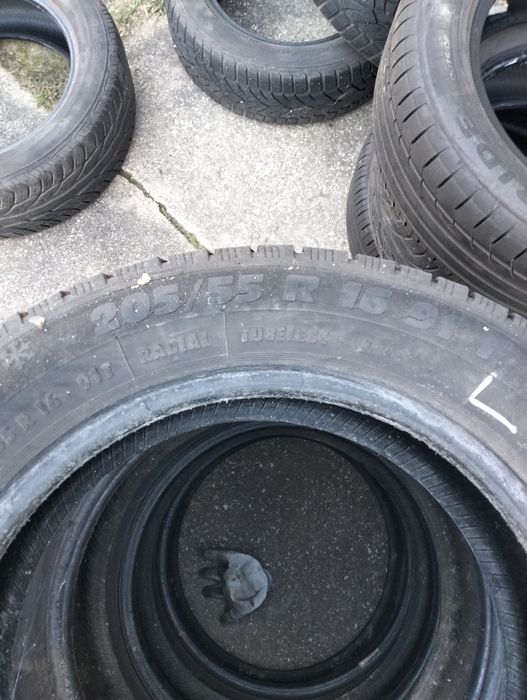 Opony zimowe 205 55 R16 stan bardzo dobry