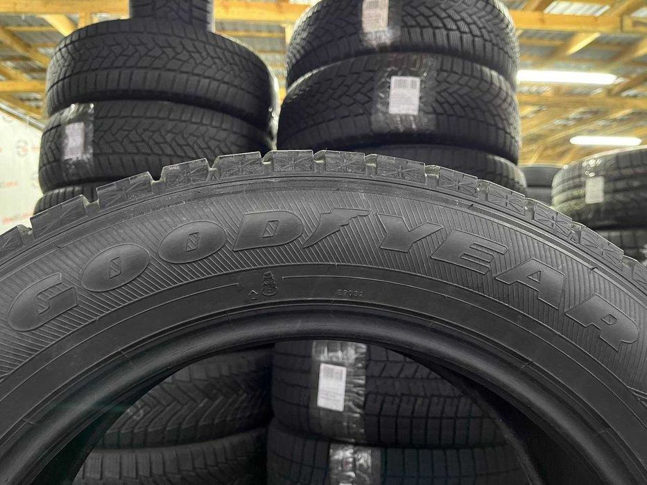 Шини вживані зима 215/60 R16 GOODYEAR ICE NAVI 6