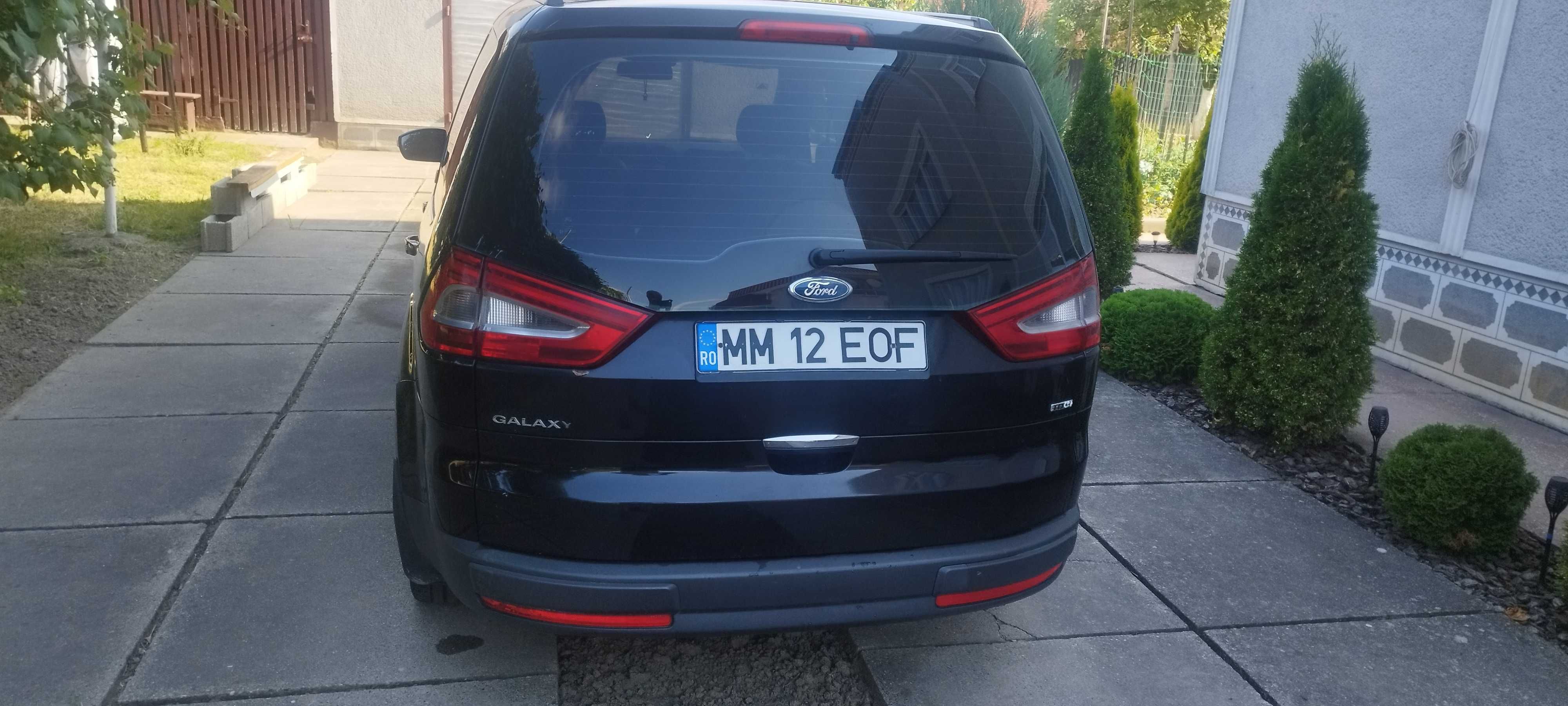 Ford Galaxy 2010год