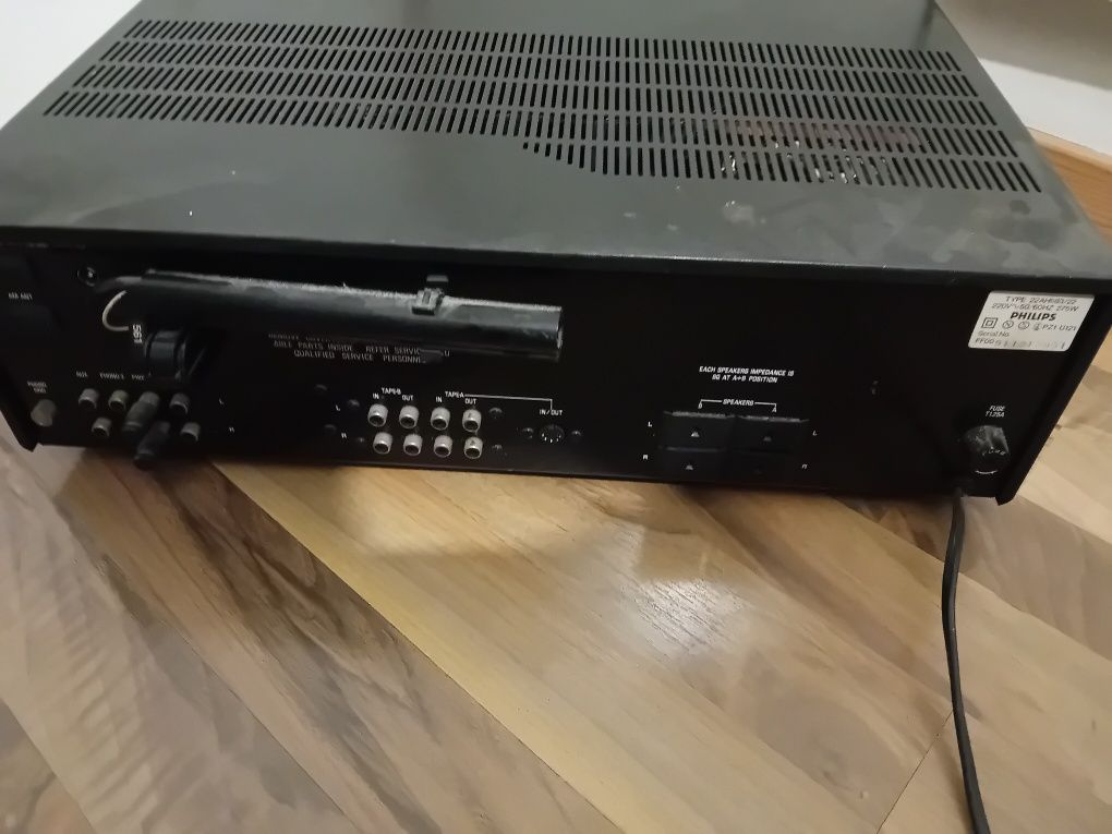 Sprzedam wzmacniacz philips 683