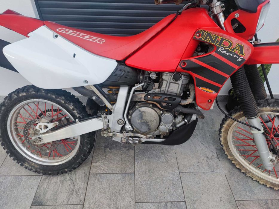 Honda XR650R em Bom Estado