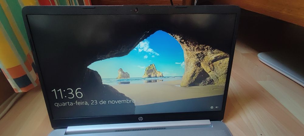 Portátil HP Laptop 15s-eq2005np 15.6"