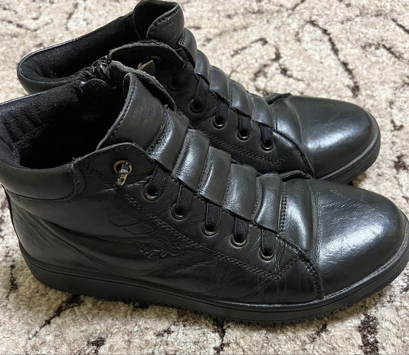 Дитячі осінні ботинки