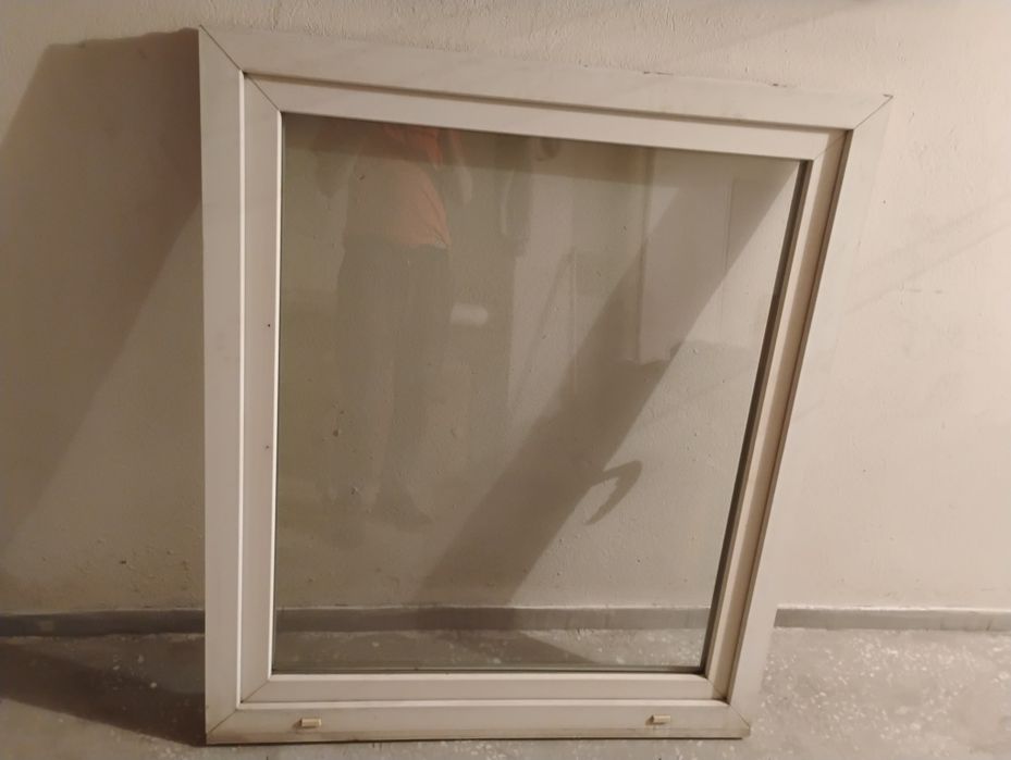 Okno plastikowe 137x117
