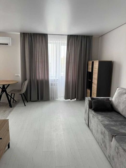 Сдается 1 комнатная просп. Б. Хмельницкого 8