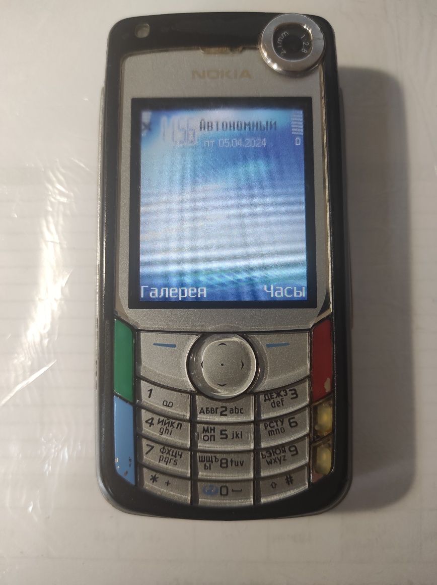 Продам Nokia 6680
