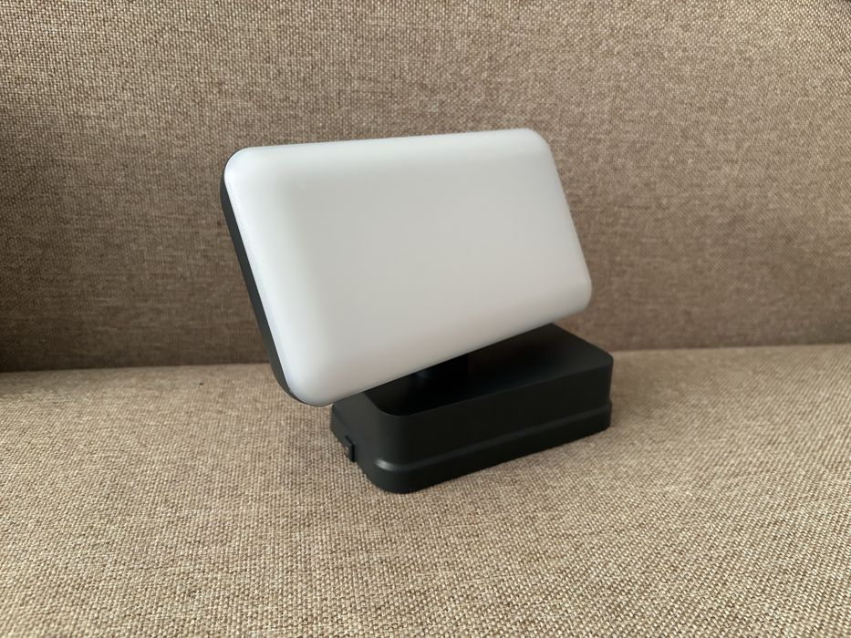 Лампа зовнішня дворова