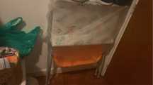 Banheira com espaço para troca de roupa pra bebe
