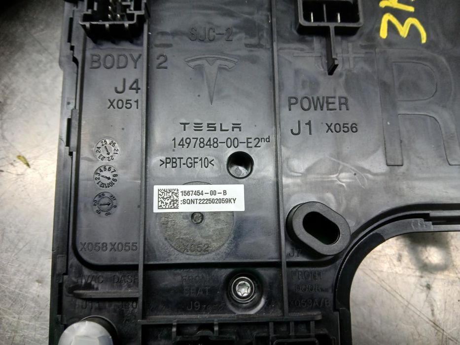 Módulo confort TESLA Model 3 (5YJ3)