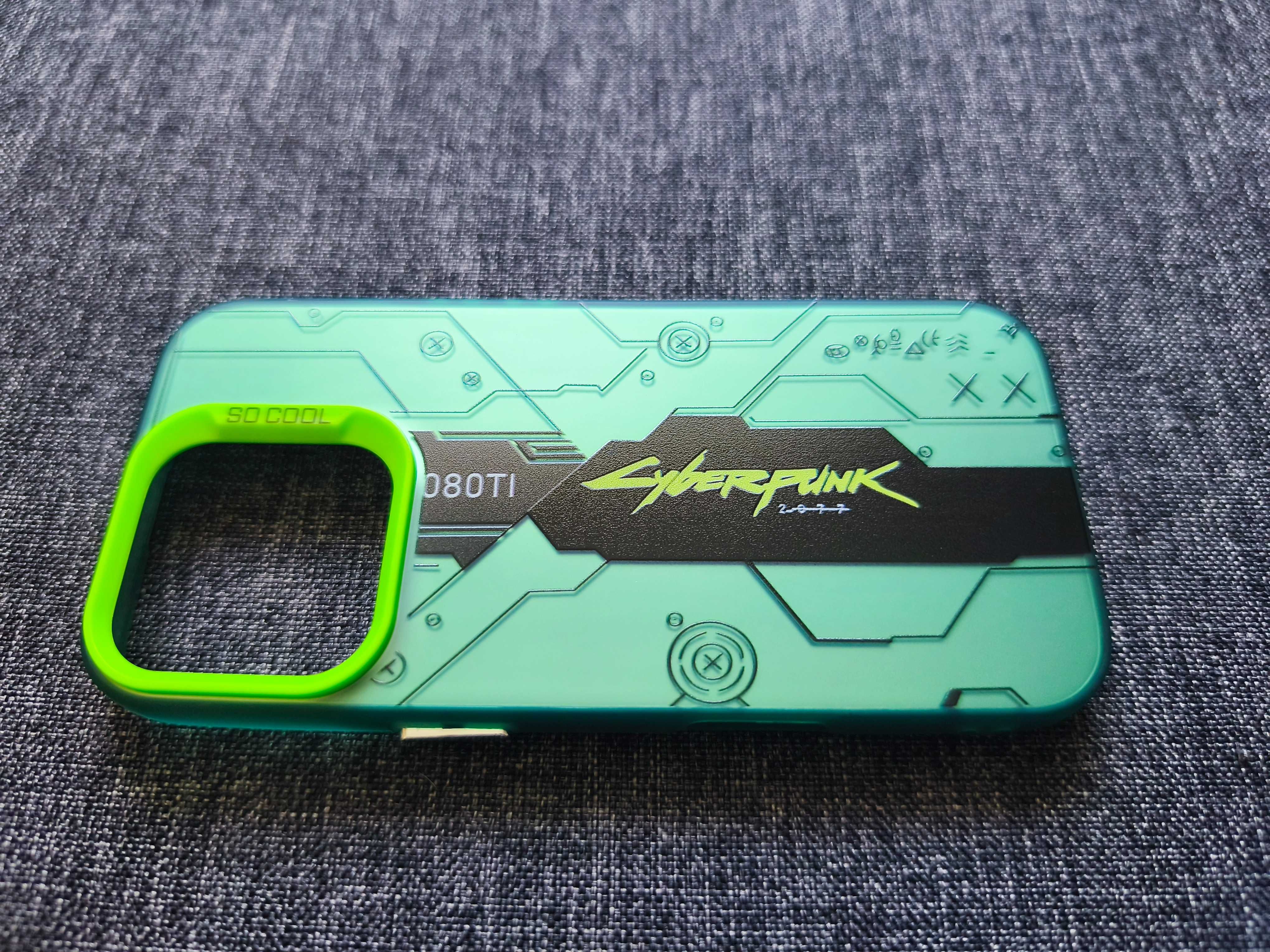 NOWE Etui Pokrowiec Plecki iPhone 16 Pro CYBERPUNK 2077