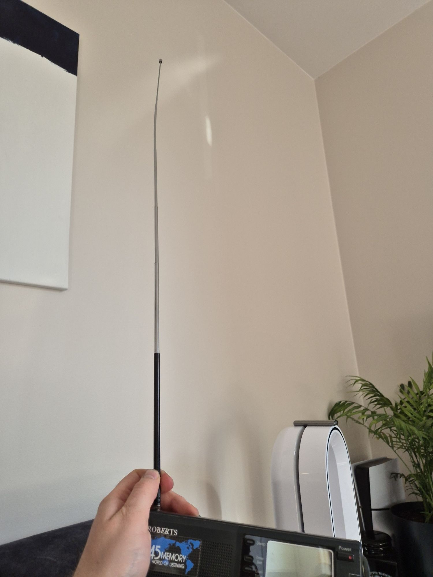 Radio Roberts R809