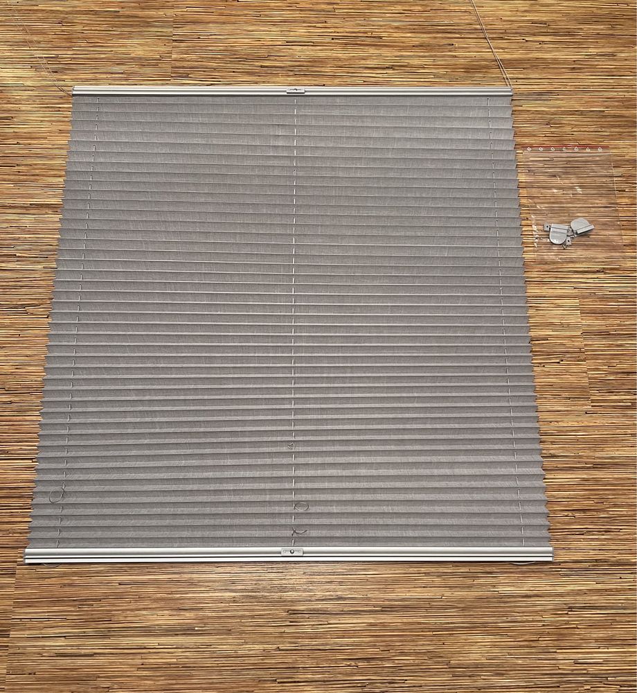Nowa plisa okienna/żaluzja plisowana szara 74,4x147 cm