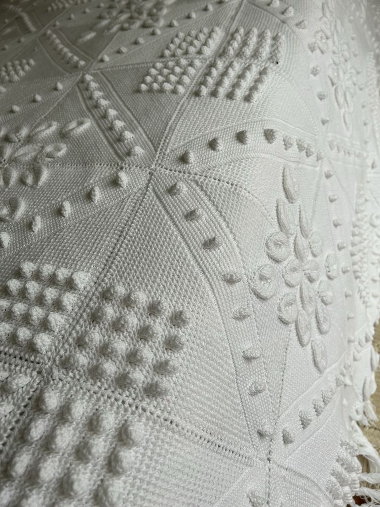 Colcha de cama feita à mão