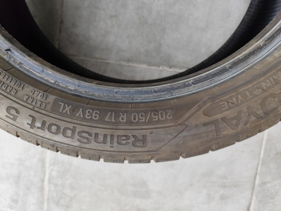 Pneus 205/50r17 Uniroyal RS5 ocasião