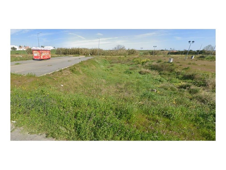 Lote de Terreno para Construção de Prédio Habitacional