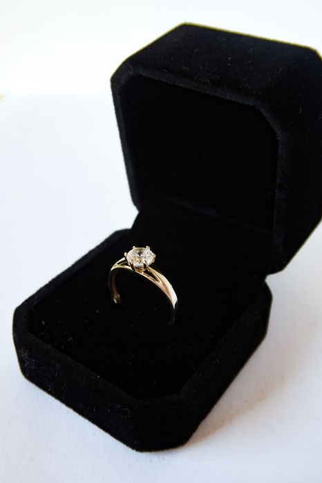 Złoty Pierścionek z Cyrkonią | 16 | Proba Złota 585