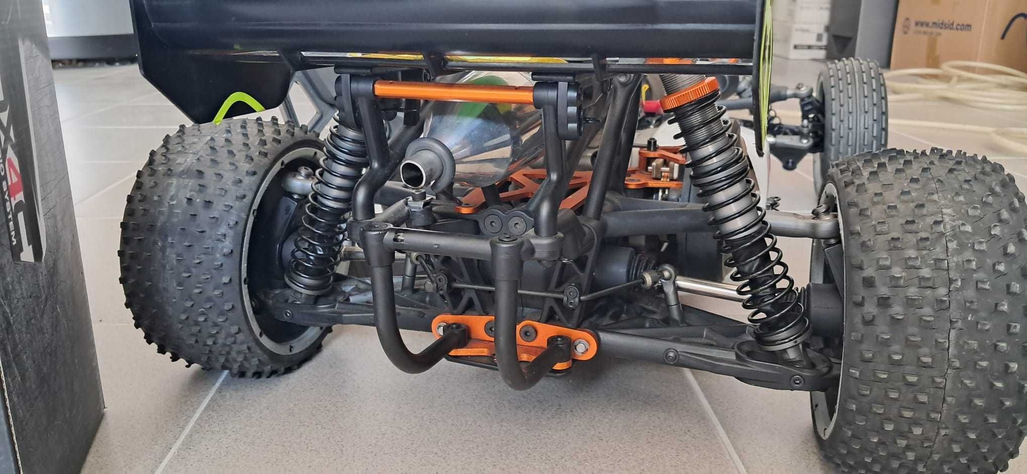 Carro telecomandado HPI Baja 1/5 gasolina (usado)