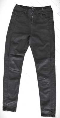 yfl RESERVED - czarne jeansy, wysoki stan - 40/12