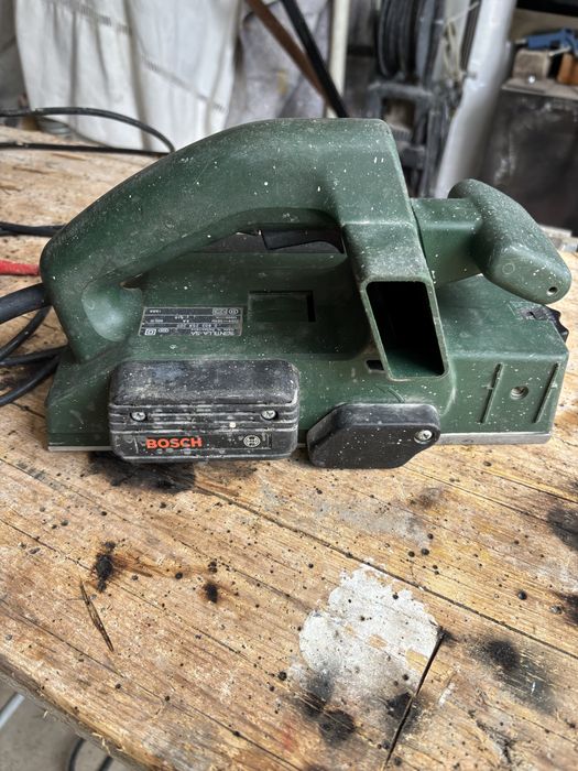 Plaina eletrica Bosch PRO 2-82
