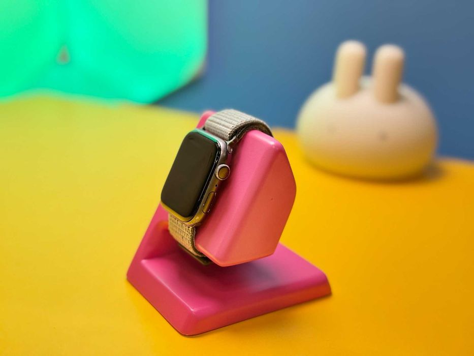 Смарт-годинник Apple Watch Series 5 GPS 44mm (148816) Б/У З ГАРАНТІЄЮ