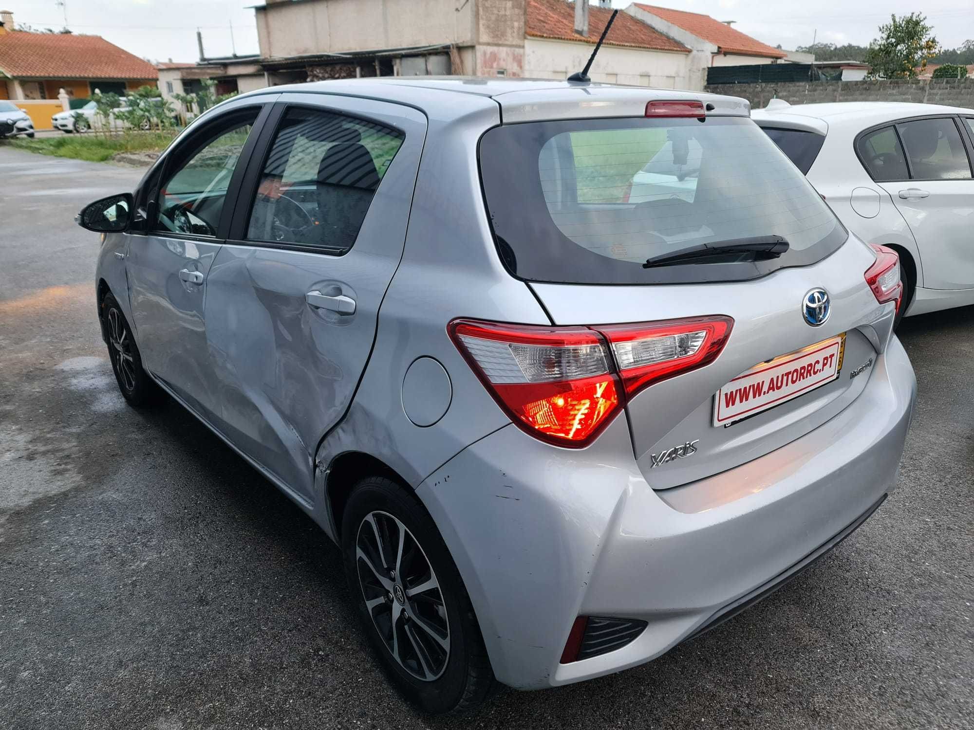 Toyota Yaris 1.5 Hybrid c/auto