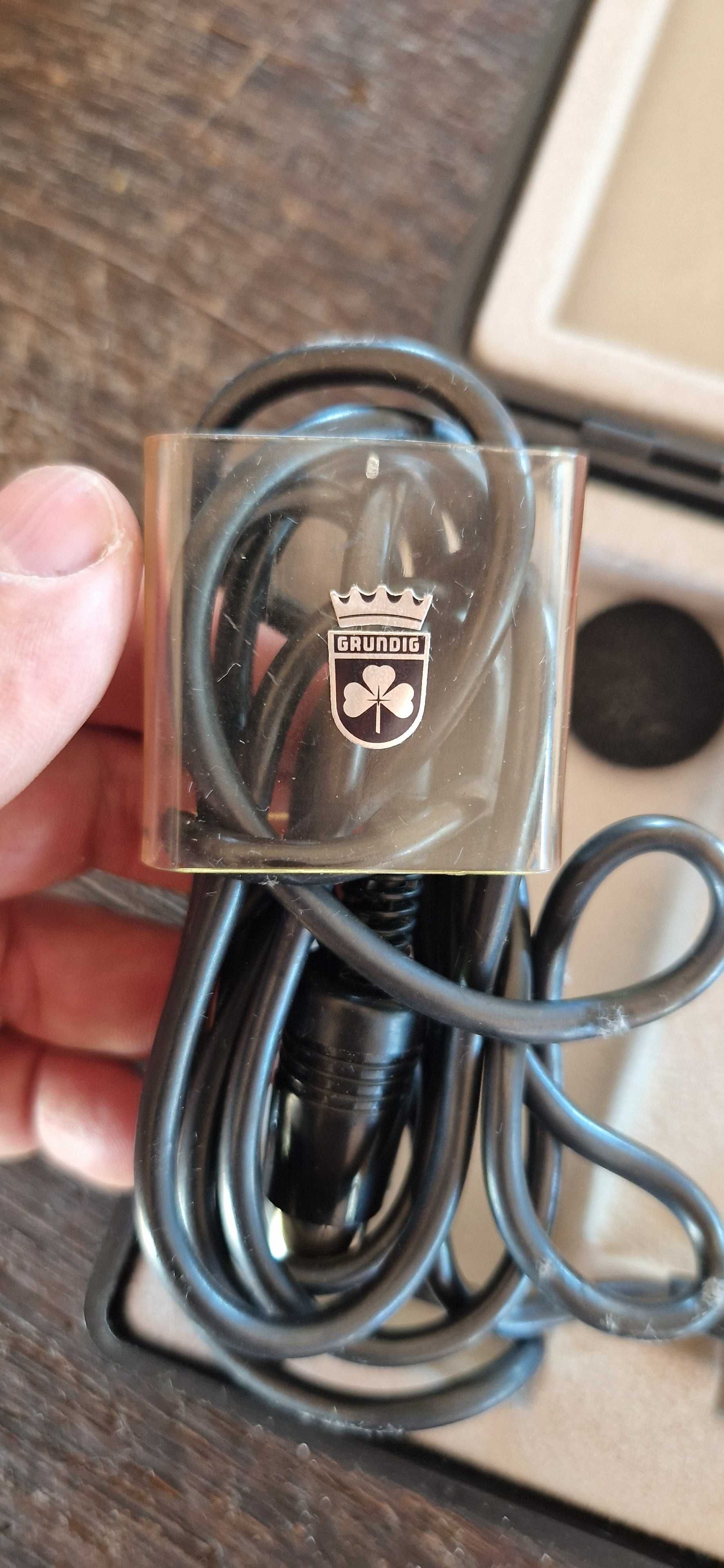 Sprawny mikrofon Grundig GDM 313,stan igła