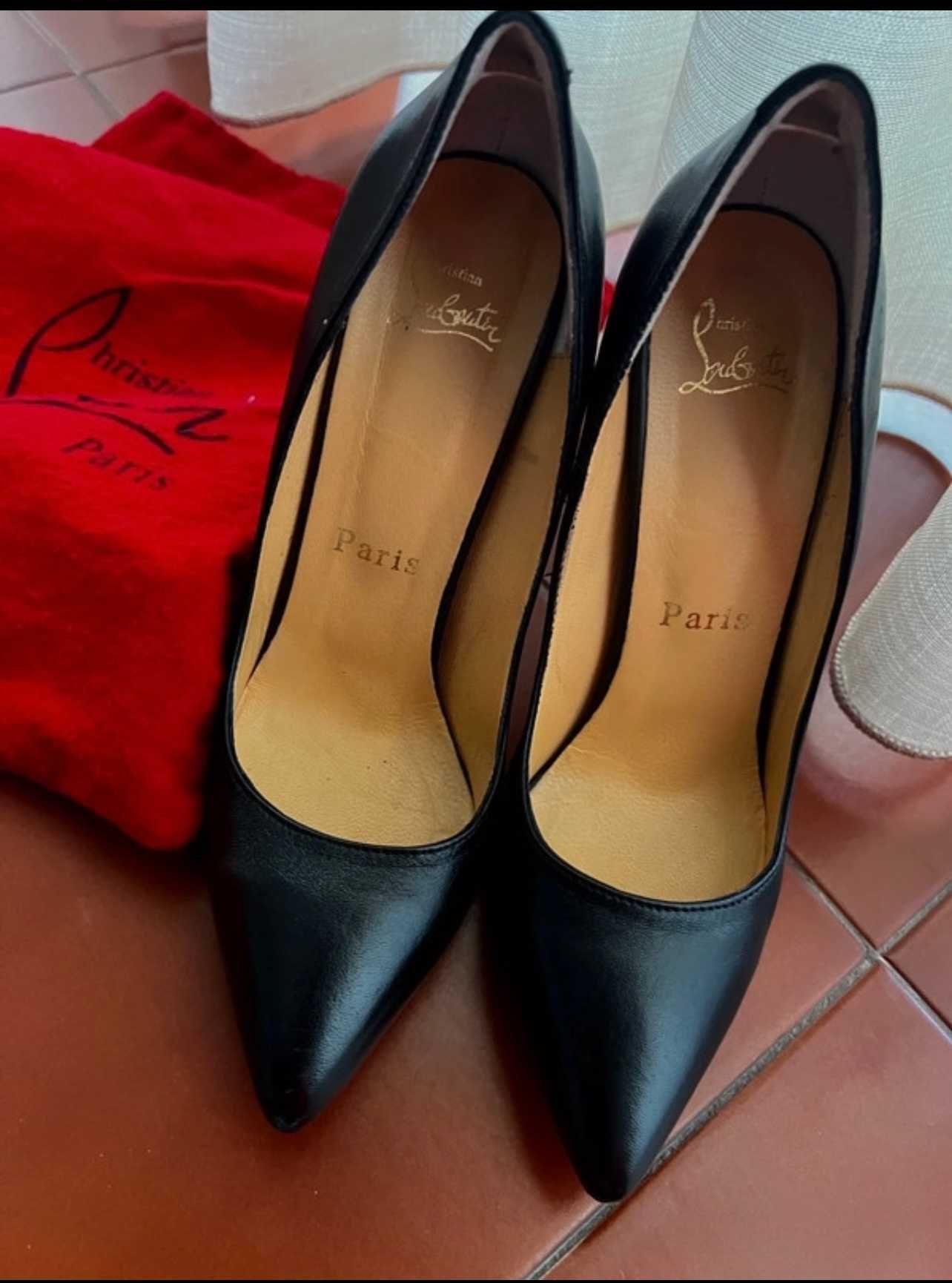 Sapatos stilettos christian louboutin