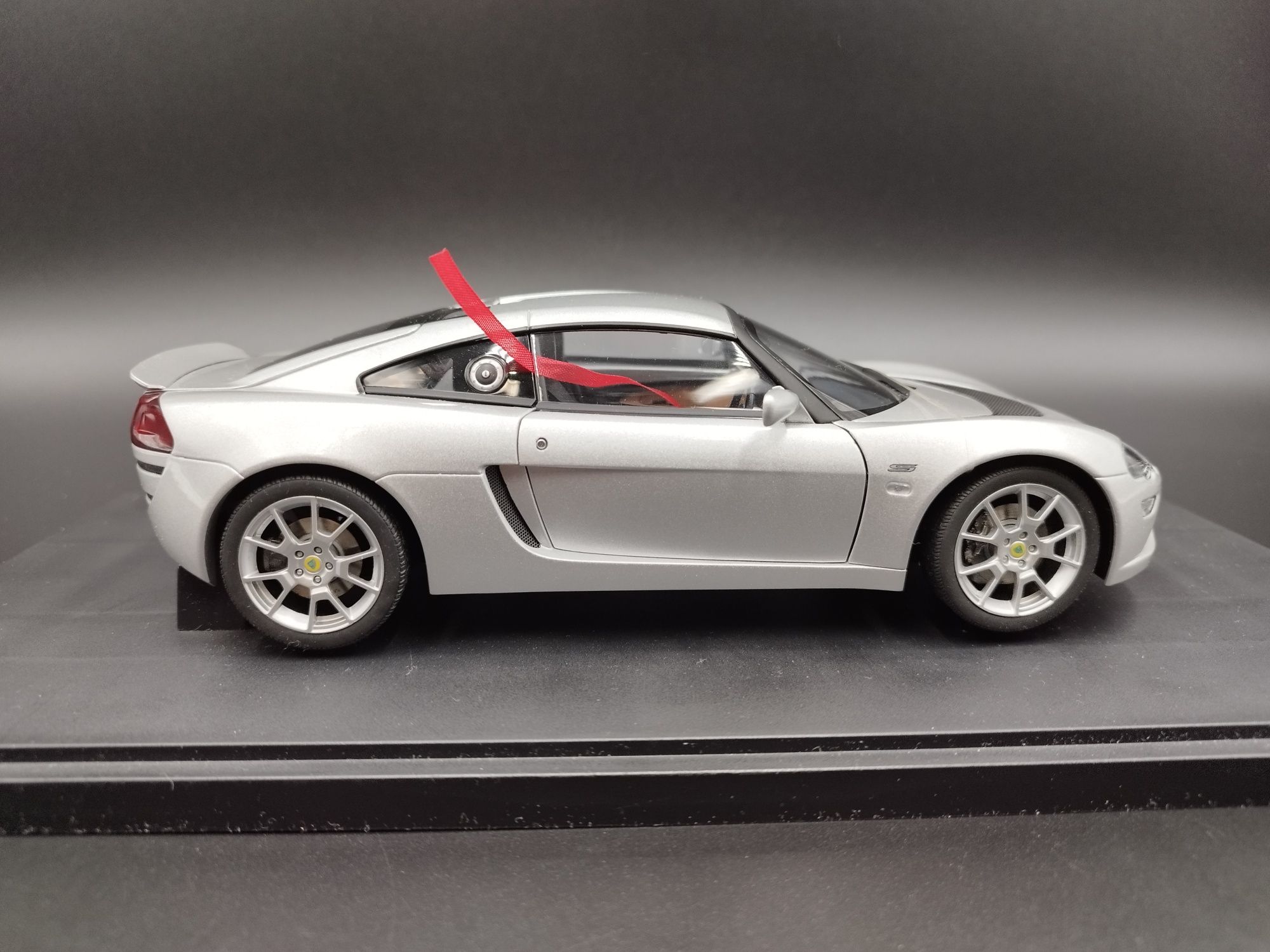 1:18 AUTOart Lotus Europa S model nowy