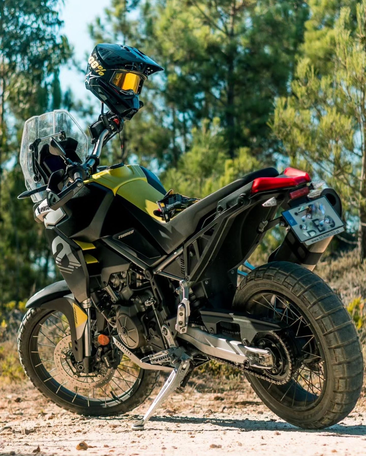 Aprilia Tuareg 660