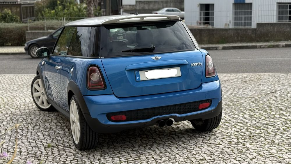 Mini Cooper S - Automatico (NACIONAL) com patilhas F1 no volante