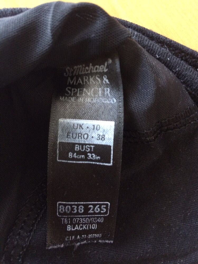 Top com suporte Marks & Spencer 36-38