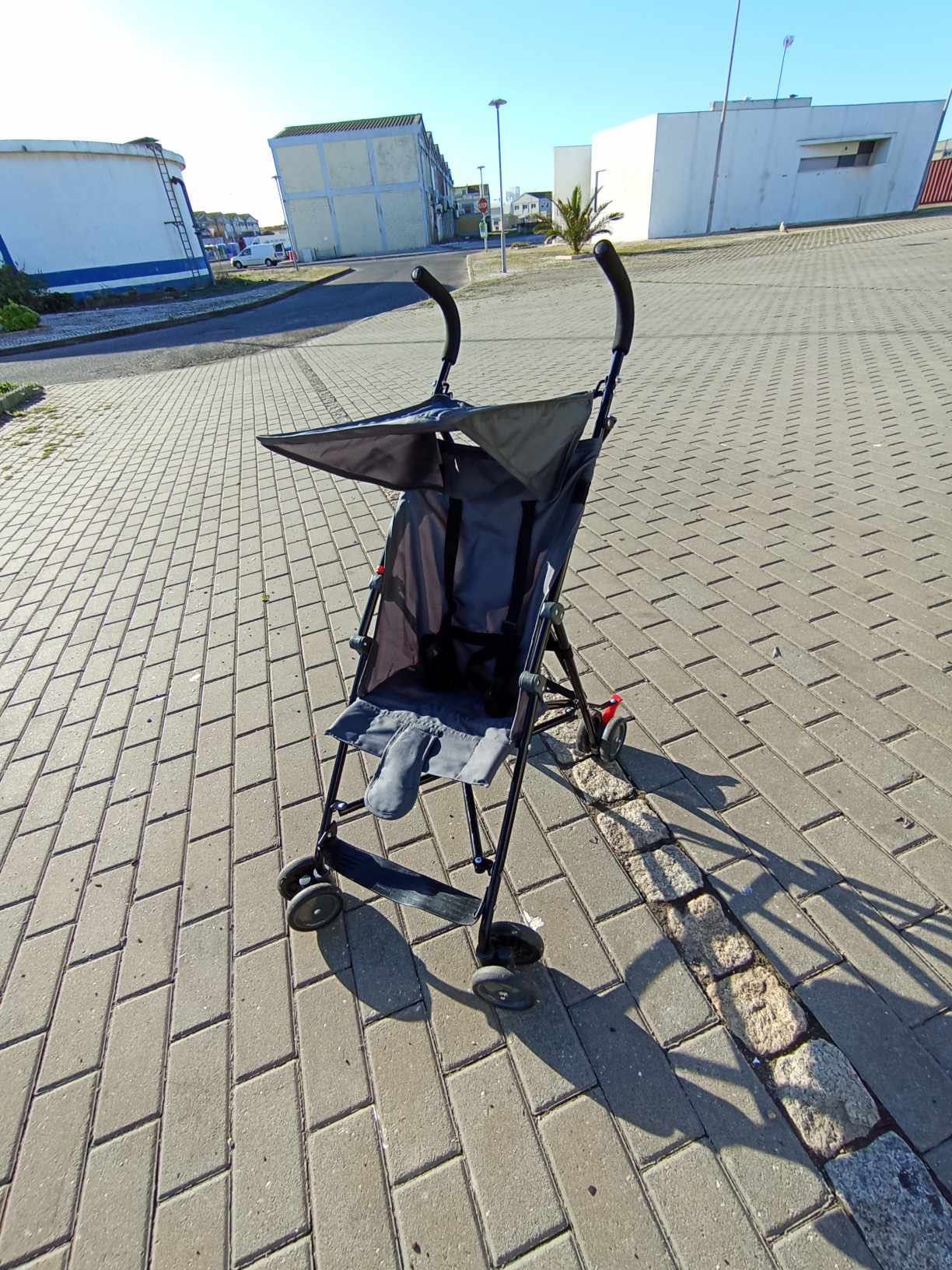 Cadeira/ Mesa bebé IKEA + Carrinho para bebé