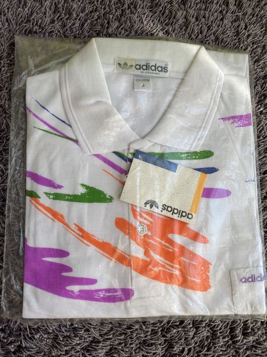 Летняя хлопковая футболка Addidas