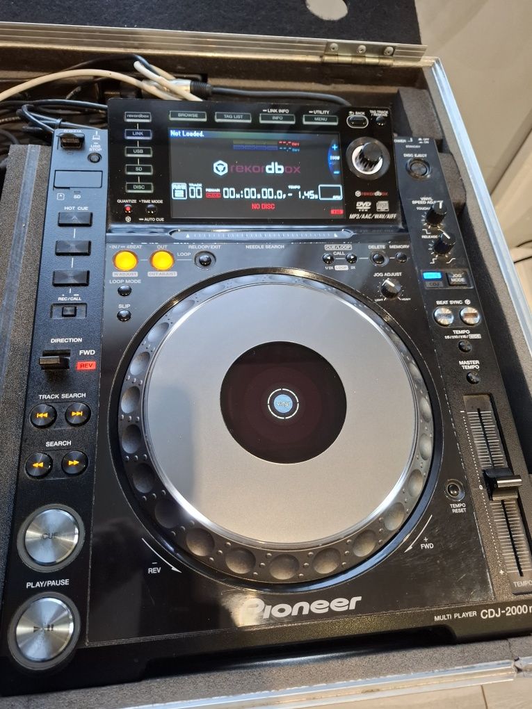 Cdj  2000nexus mixer 850