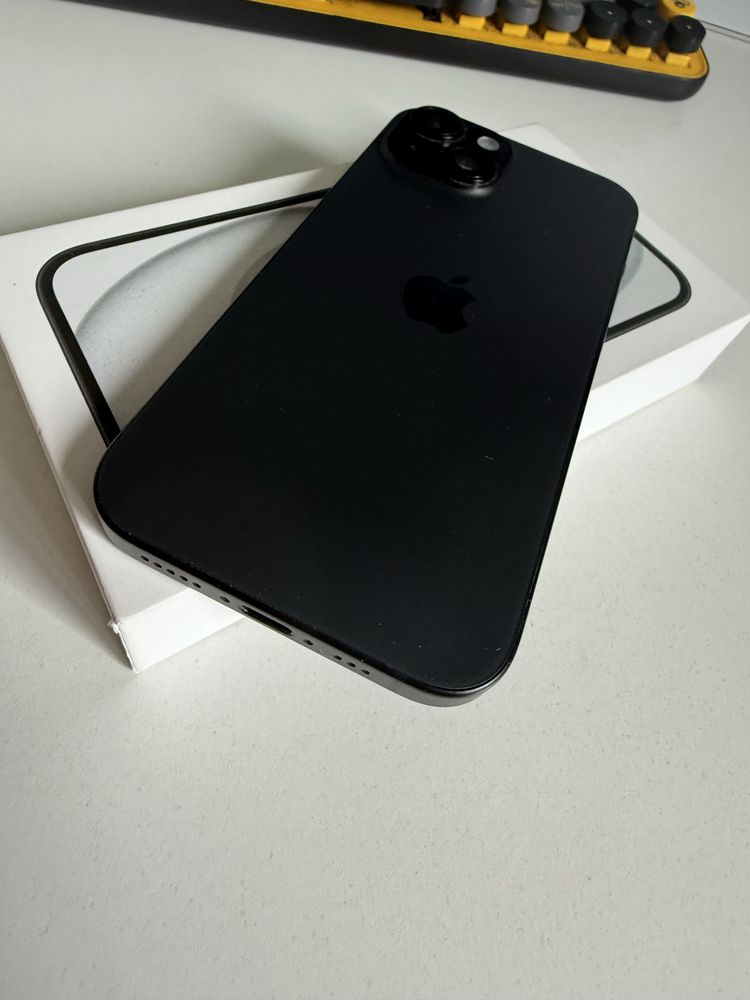 iPhone 15 128gb Black Idealny Bateria Oryg 93%